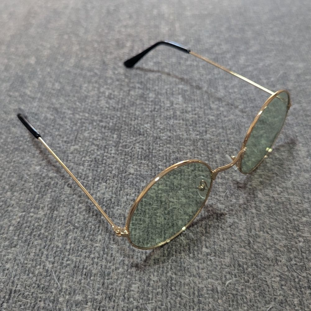 Gold Mateal Frame Sunglasses with Round Green Lenses